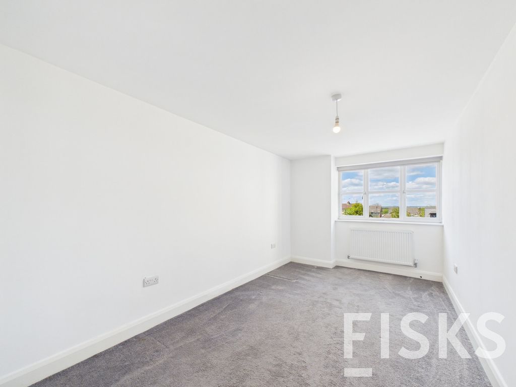 Additional image 4 of 2 bed flat for saleLondon Road, Benfleet SS7