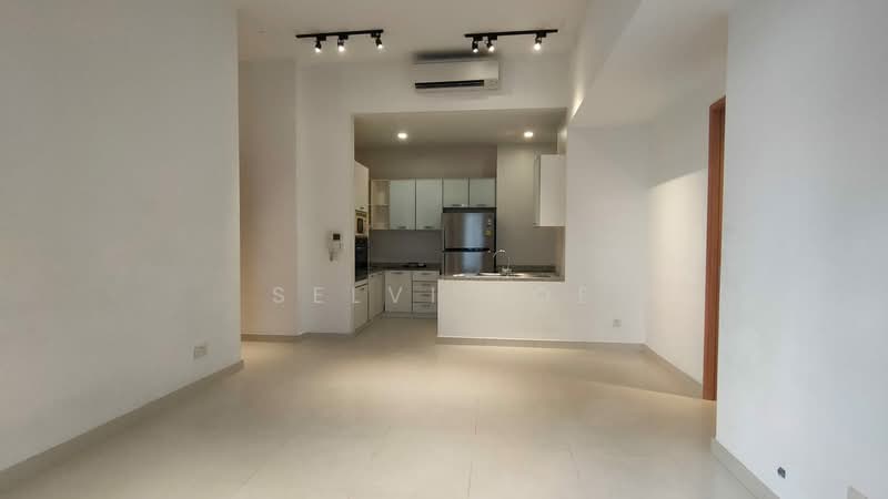 39 Oxley Rise photo 2