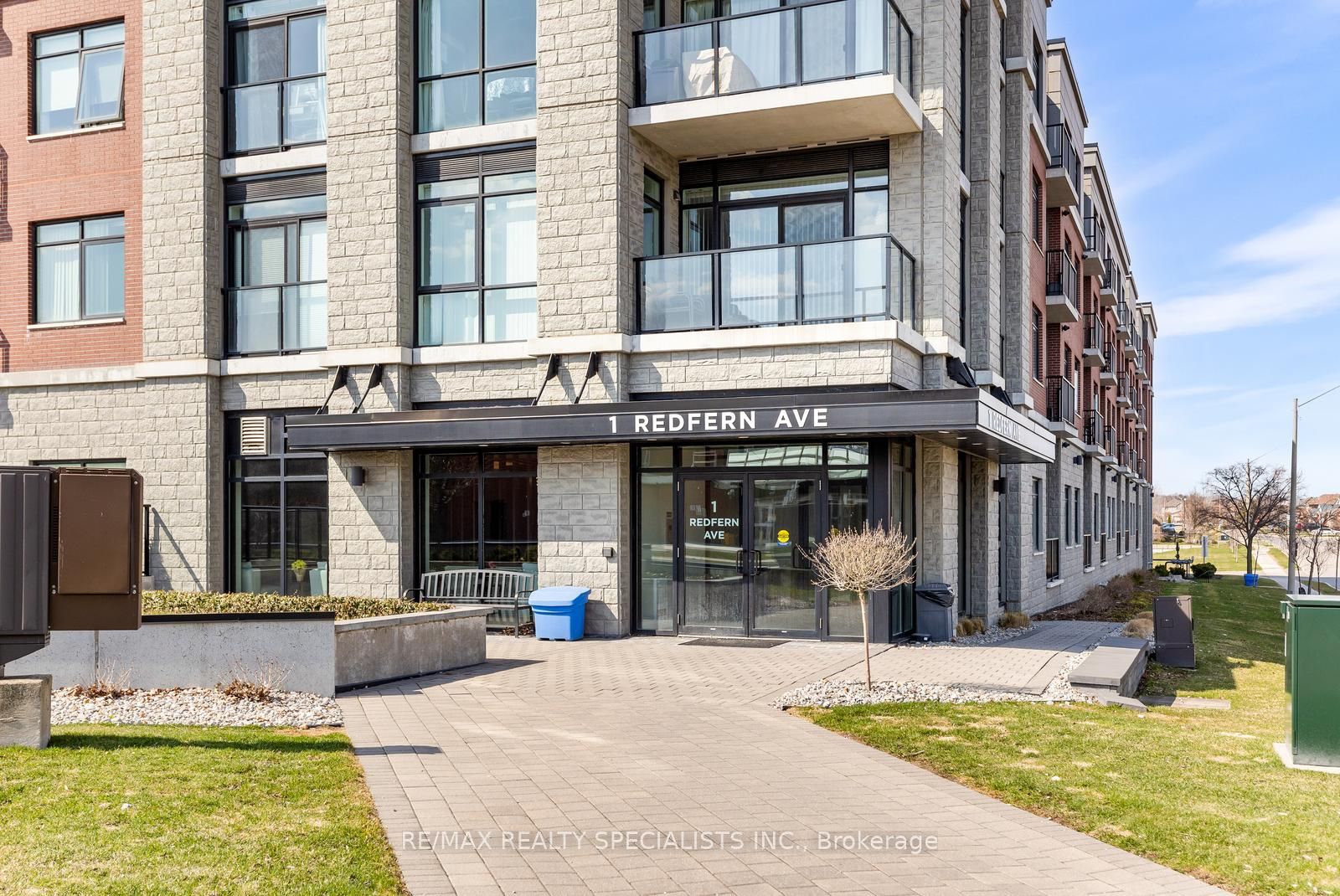 Additional image 2 of 309-1 Redfern Avenue, Hamilton, ON, L9C 0E6