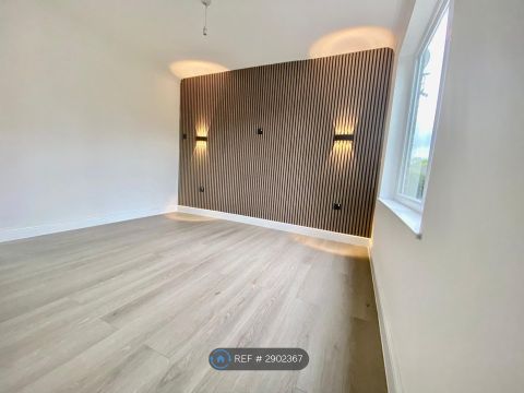 Gloucester Avenue, Nottingham NG9