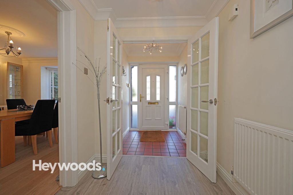 Additional image 12 of 5 bed detached house for saleBluebell Drive, Seabridge, Newcastle Under Lyme ST5