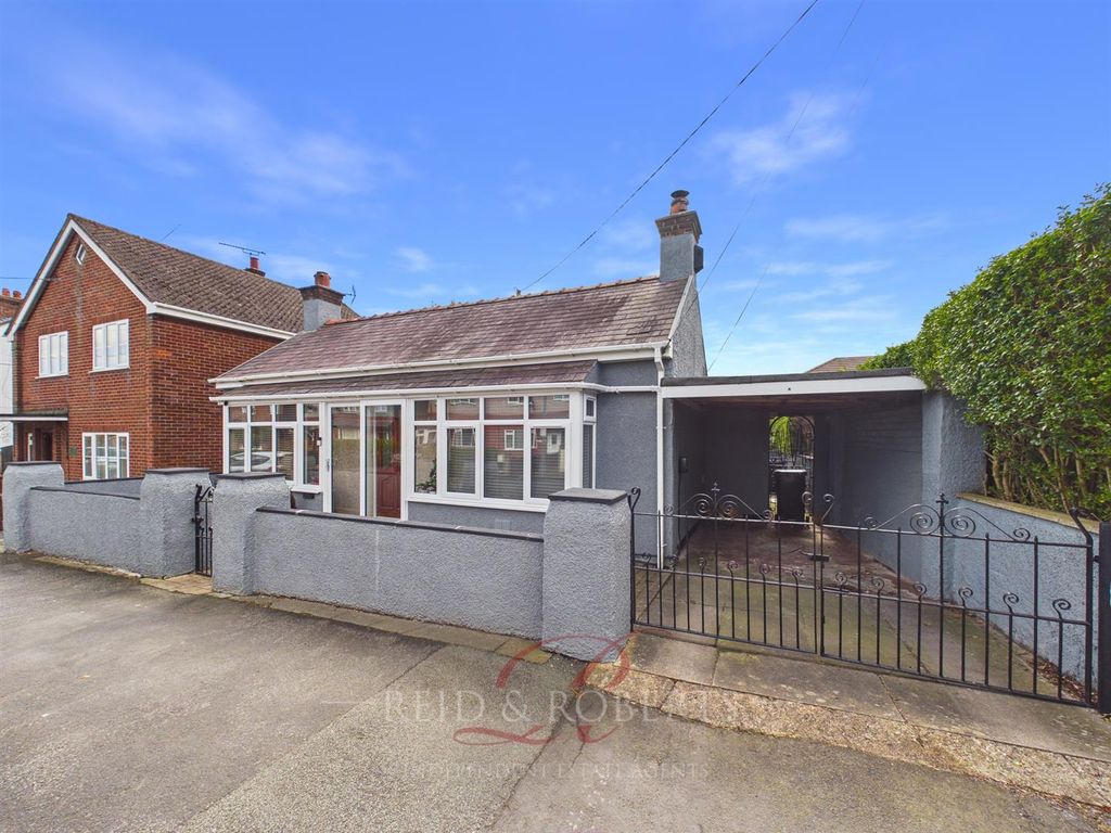 3 bed detached bungalow for saleTabernacle Street, Buckley CH7