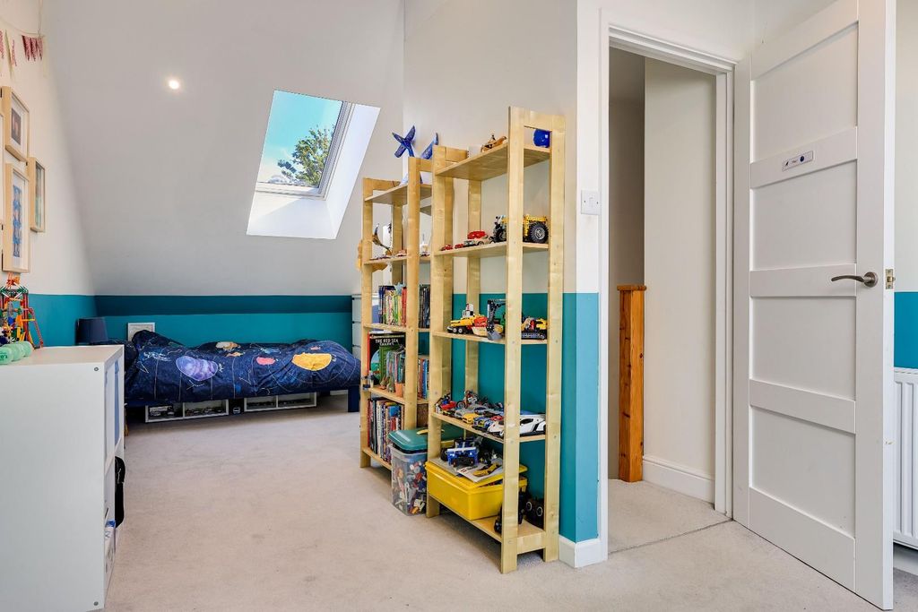Additional image 15 of 4 bed semi-detached house for saleLents Way, Cambridge CB4