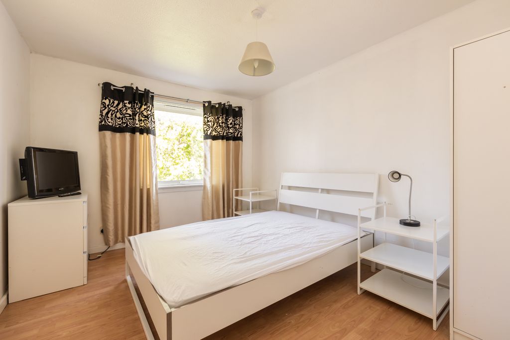 Additional image 7 of 3 bed flat for sale11/5 Westburn Grove, Edinburgh EH14