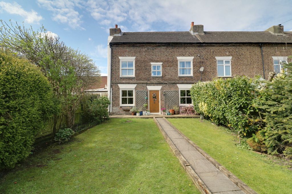 3 bed end terrace house for saleManley Gardens, Brigg DN20