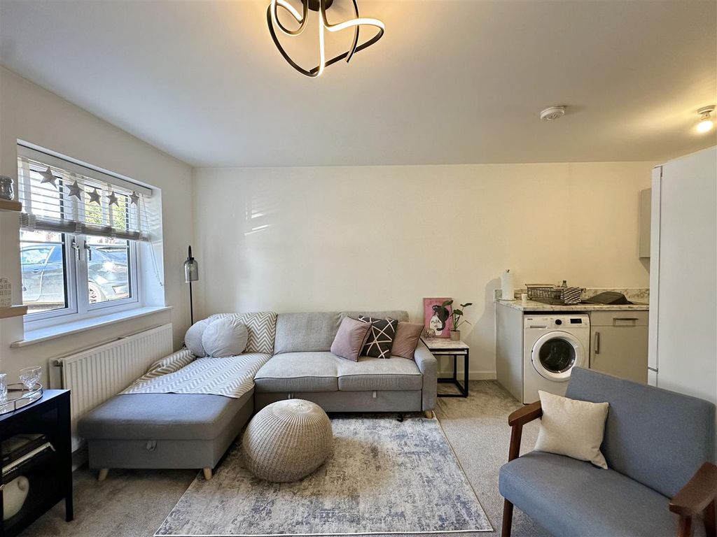Additional image 16 of 1 bed flat for salePreston Hall Close, Bexhill TN39
