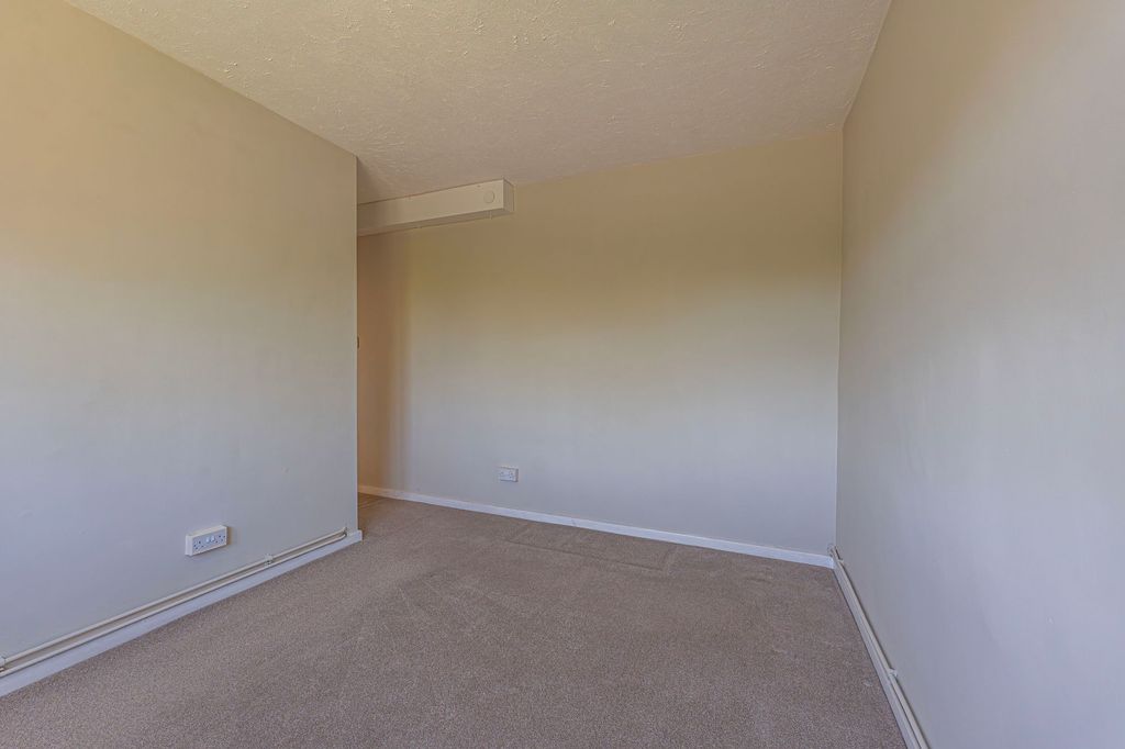 Additional image 16 of 2 bed flat for saleBeaufort Road, Newport NP19