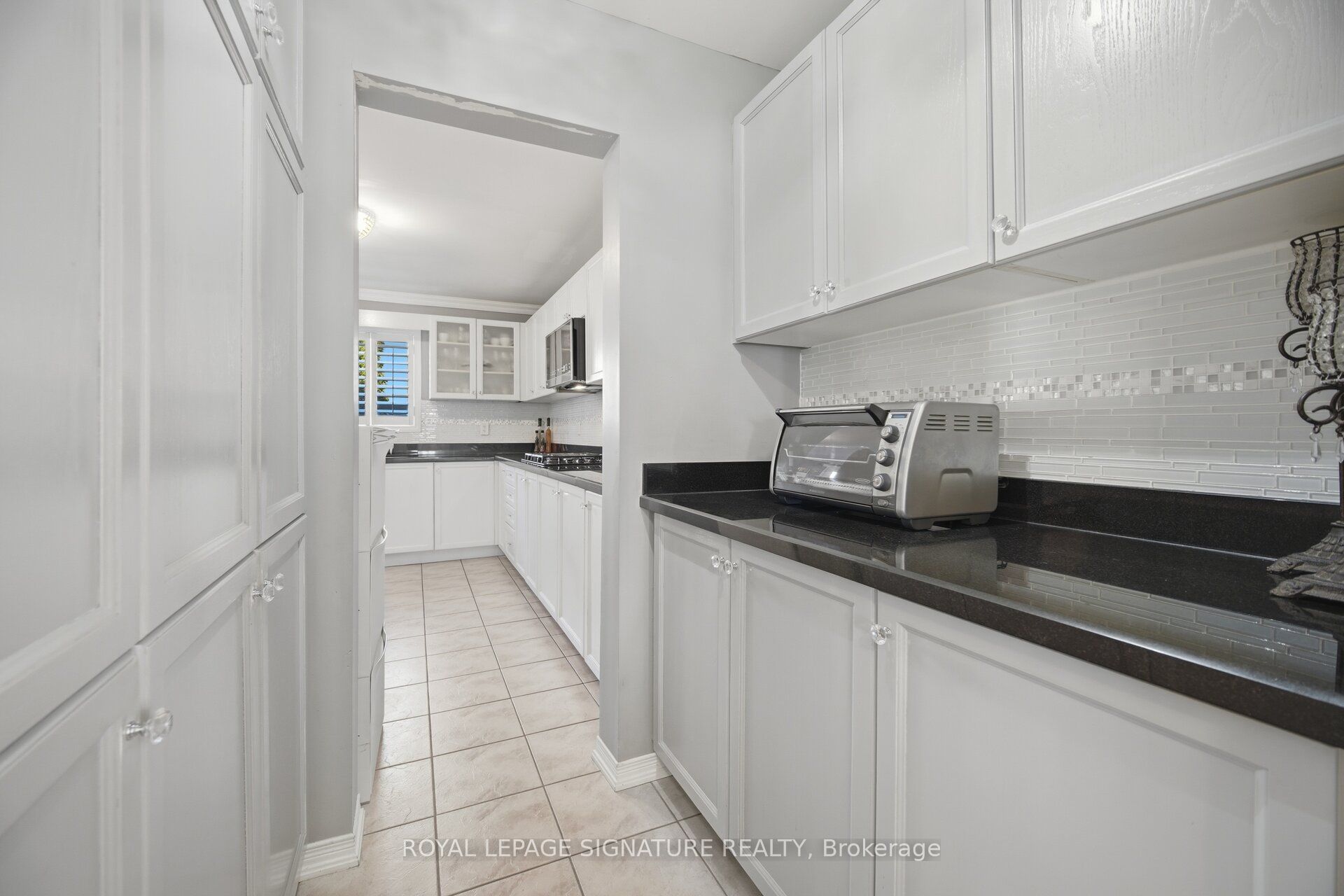 Additional image 6 of 25 Madronna Gardens, Brampton, ON, L7A 2V9
