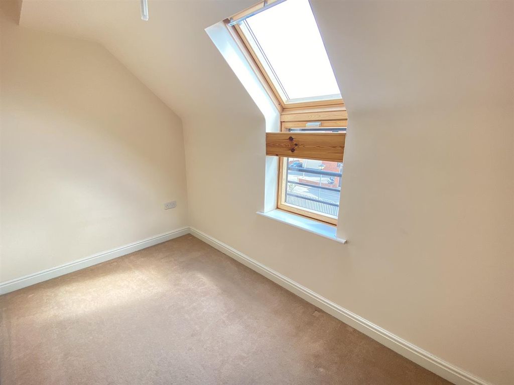 Additional image 7 of 2 bed flat for saleFriars Mews, Wesleyan Court, Lincoln LN2