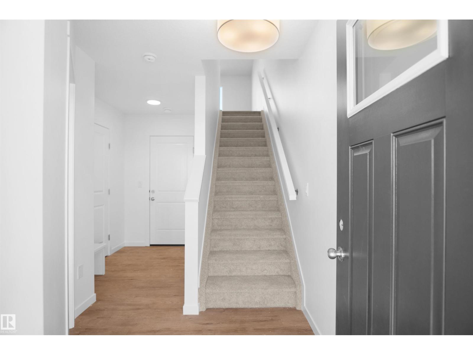 Additional image 3 of 533 Aster Drive NW, Edmonton, AB, T6T2N8