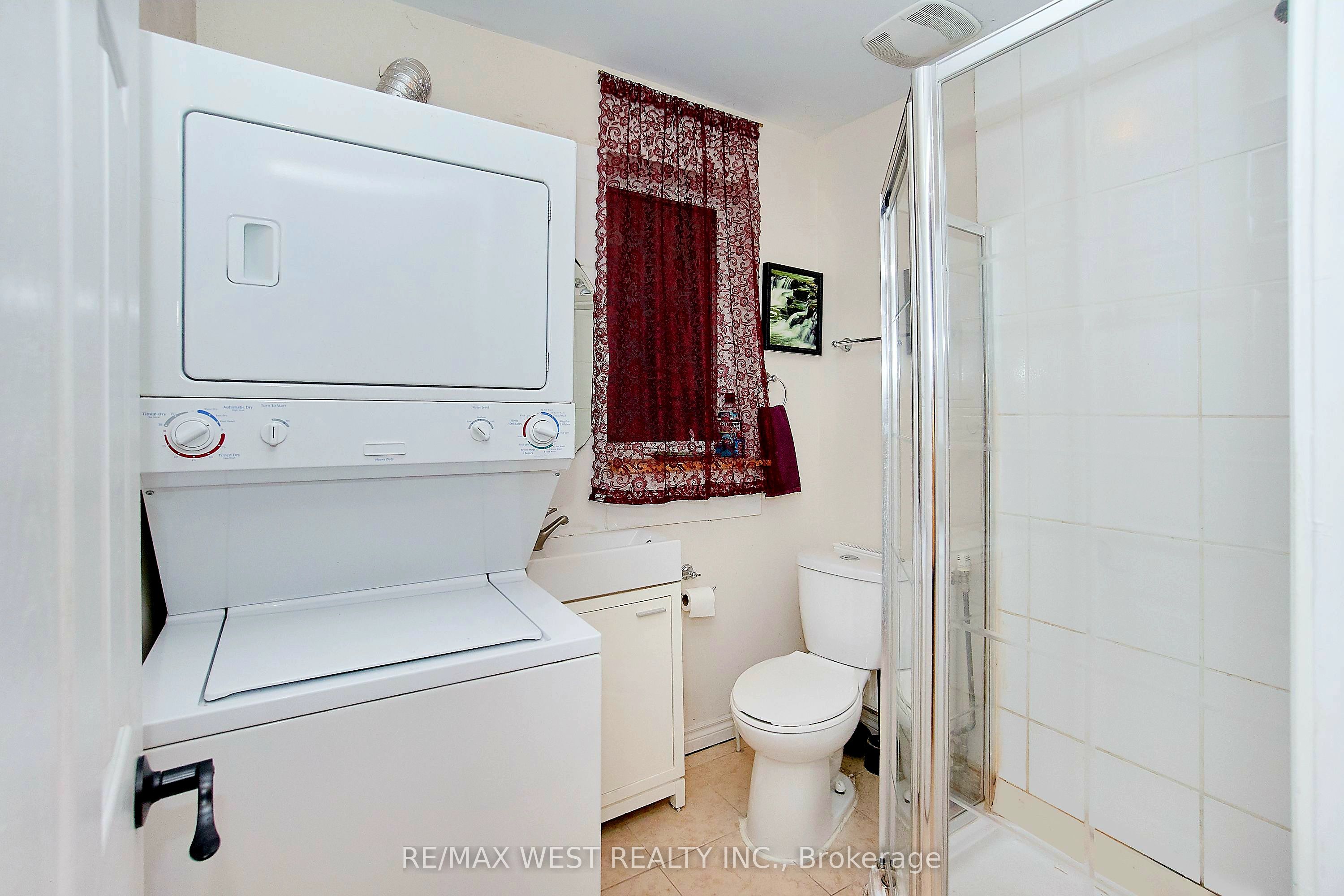 Additional image 6 of 2nd-237 Vaughan Road, Toronto, ON, M6C 2M8