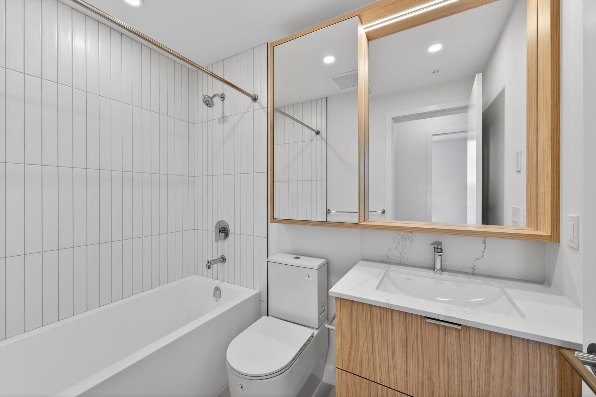 Additional image 3 of 4107-537 Cottonwood Avenue, Coquitlam, BC, V3J 0S4