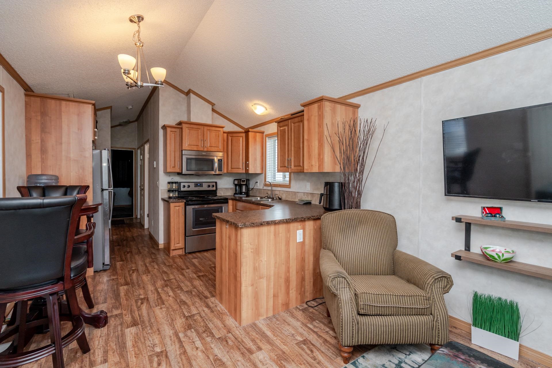 Additional image 6 of 9-24330 Fraser Highway, Langley, BC, V2Z 1N2