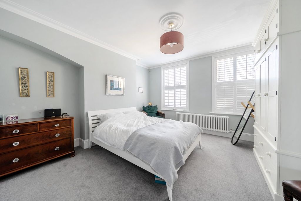 Additional image 7 of 5 bed semi-detached house for saleCedars Road, Beckenham BR3