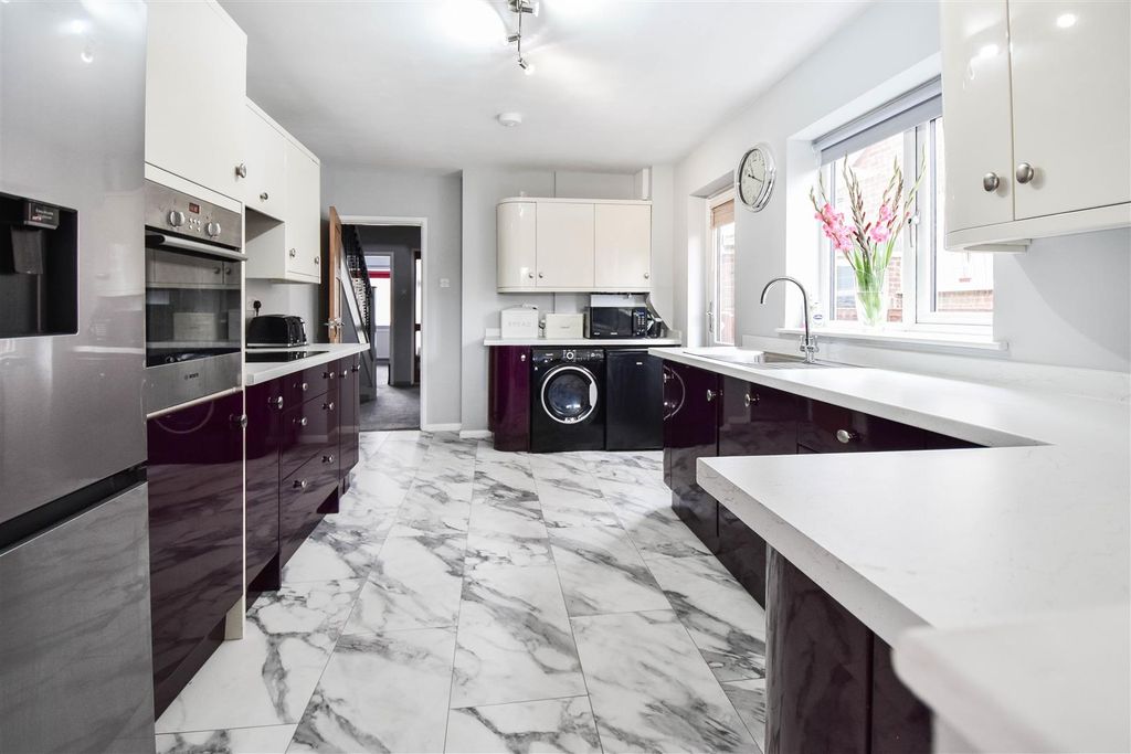 Additional image 11 of 4 bed detached house for saleOngar Road, Stondon Massey, Brentwood CM15
