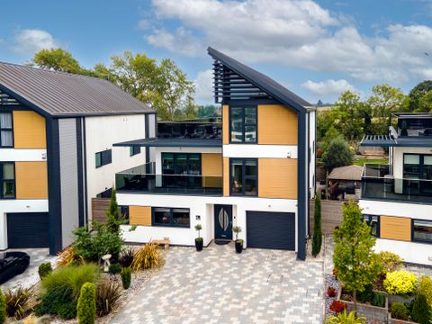 Baxter Green, Bramcote NG9
