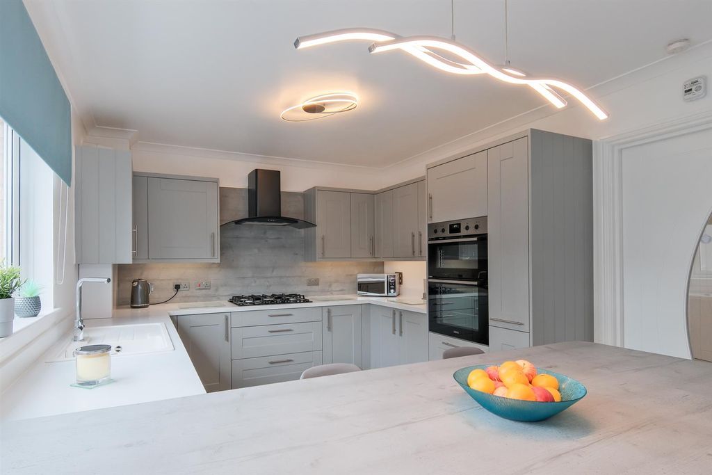 Additional image 4 of 3 bed semi-detached house for saleRoman Road, Motherwell ML1