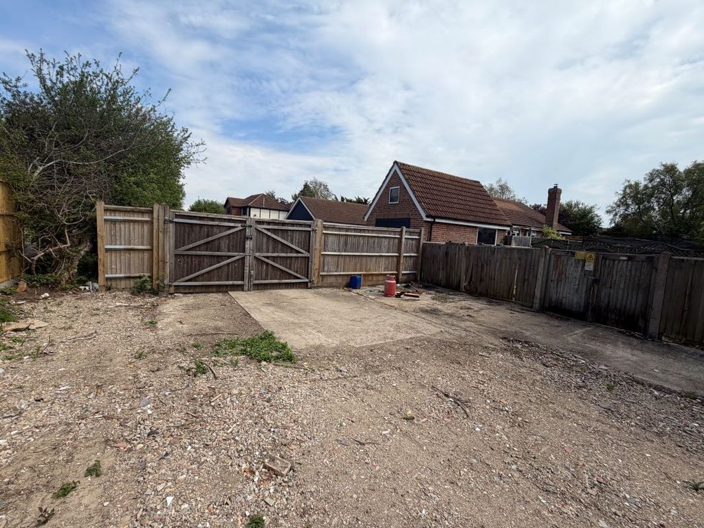 Additional image 2 of Land for saleGreystone Avenue, Bognor Regis PO21