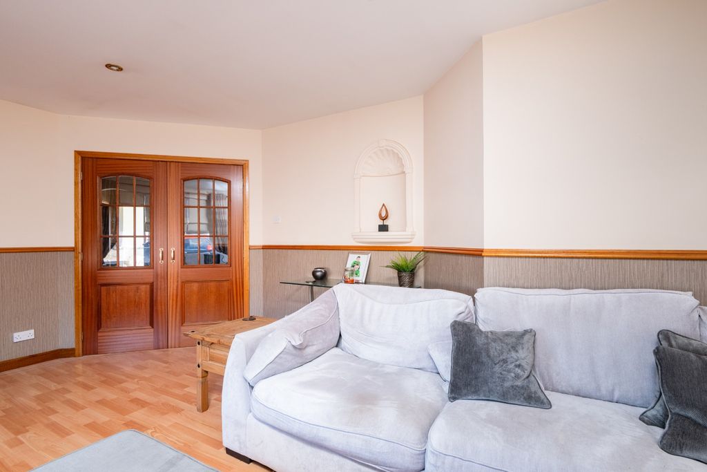 Additional image 6 of 3 bed detached house for sale32 Victoria Gardens, Banff, Aberdeenshire AB45
