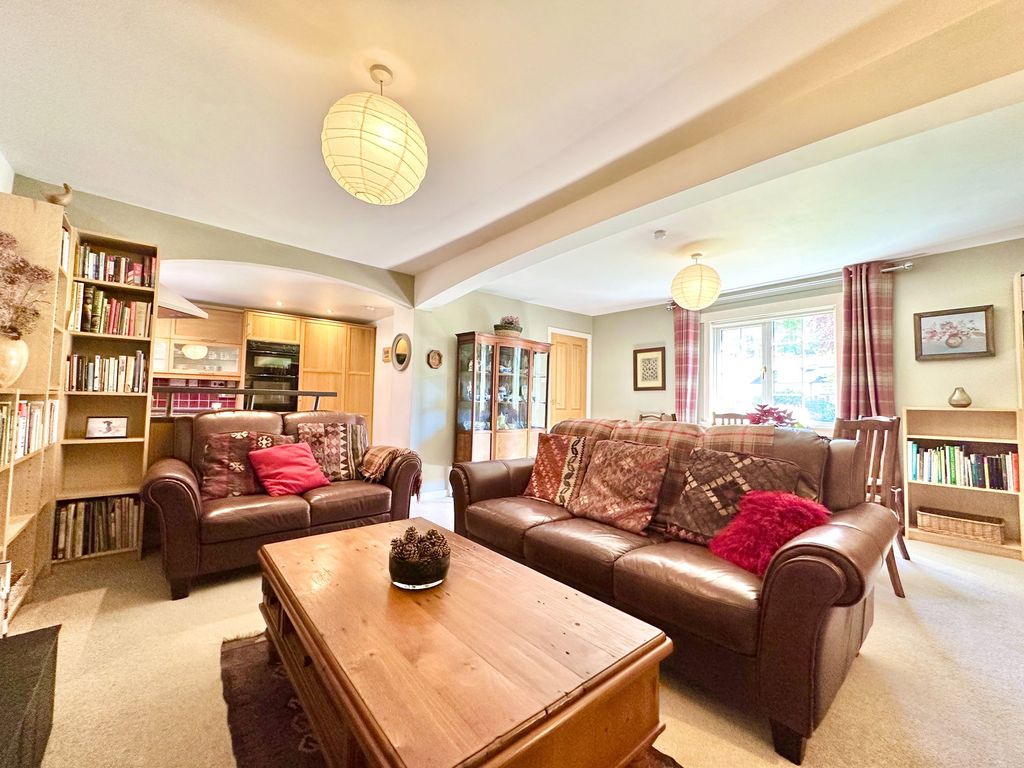 Additional image 5 of 1 bed end terrace house for sale1 Culloden Court, Inverness IV2