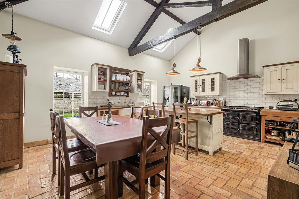 Additional image 45 of 4 bed property for saleQueens Avenue, Bicester OX26