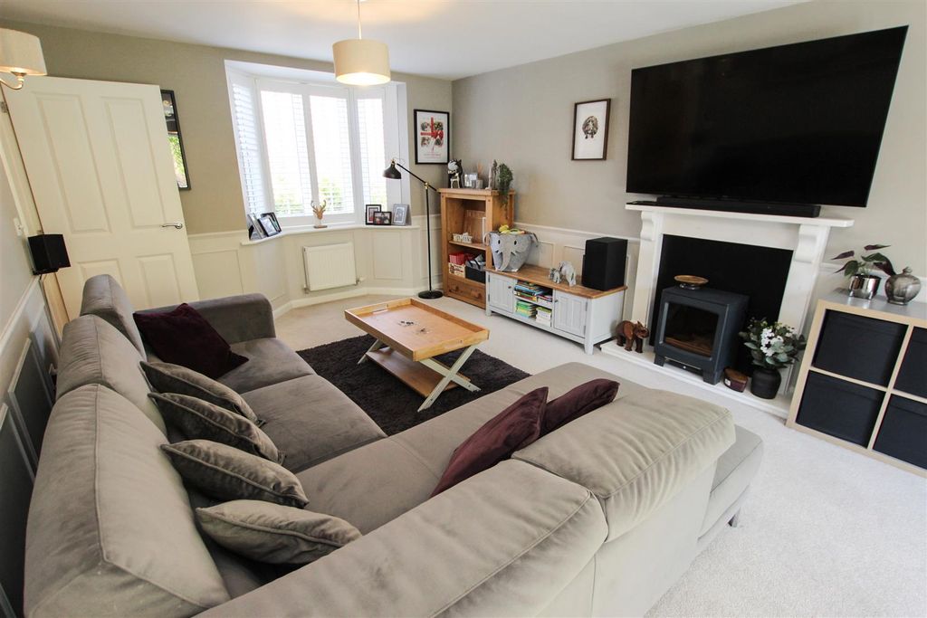 Additional image 8 of 4 bed detached house for saleButtermere Crescent, Lakeside, Doncaster DN4