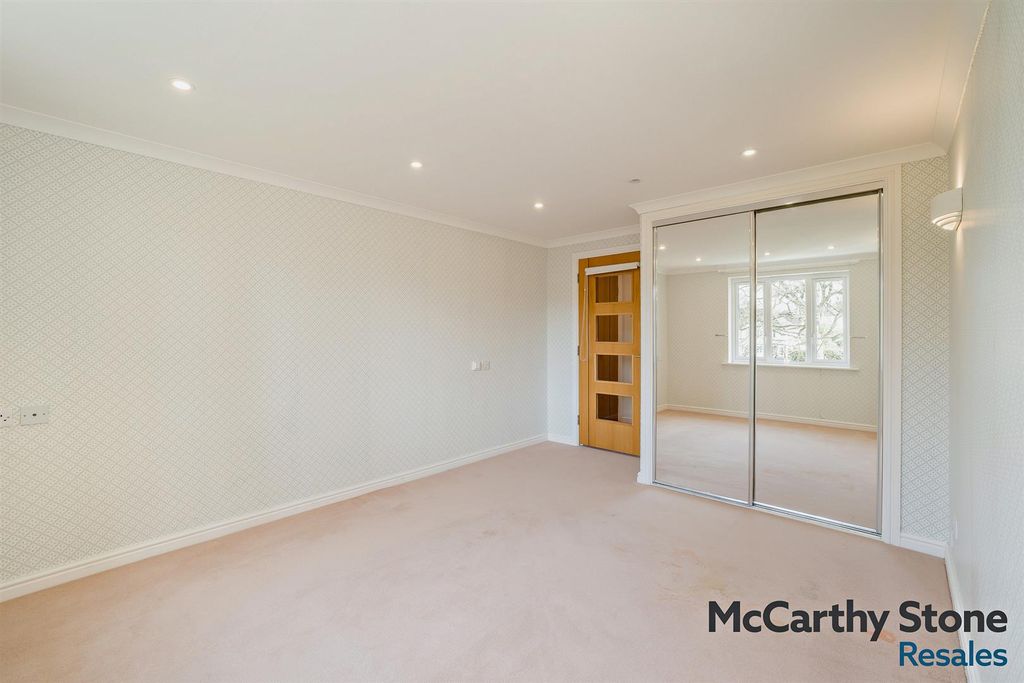 Additional image 6 of 2 bed flat for saleHolmcroft Court, Charlton Road, Shepton Mallet BA4