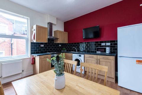 Foxhall Road, Nottingham NG7