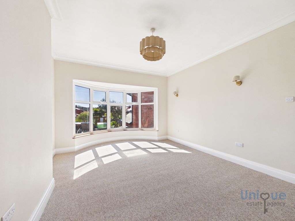 Additional image 3 of 2 bed flat for saleDevonshire Road, Lytham St. Annes FY8