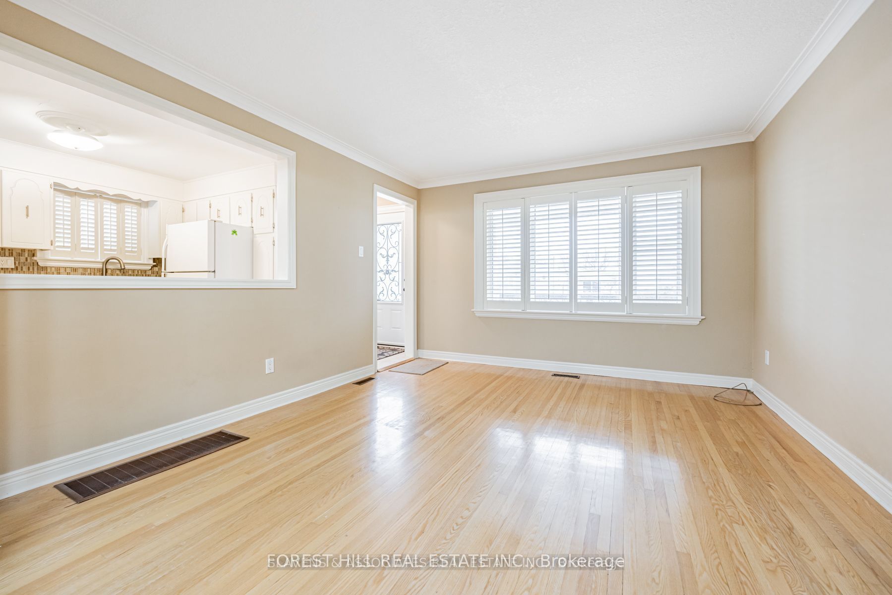Additional image 5 of Main Flr-159 Spalding Road, Toronto, ON, M3K 1K3