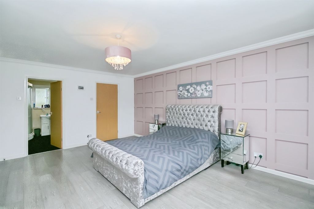 Additional image 4 of 4 bed detached house for saleLakin Drive, Barry CF62