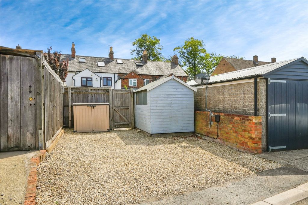 Additional image 17 of 3 bed terraced house for saleKings End, Bicester, Oxfordshire OX26