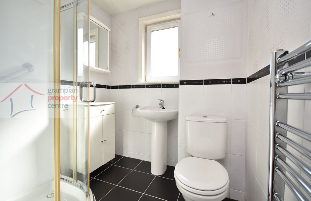 Additional image 11 of 2 bed flat for saleNorth Port, Elgin IV30