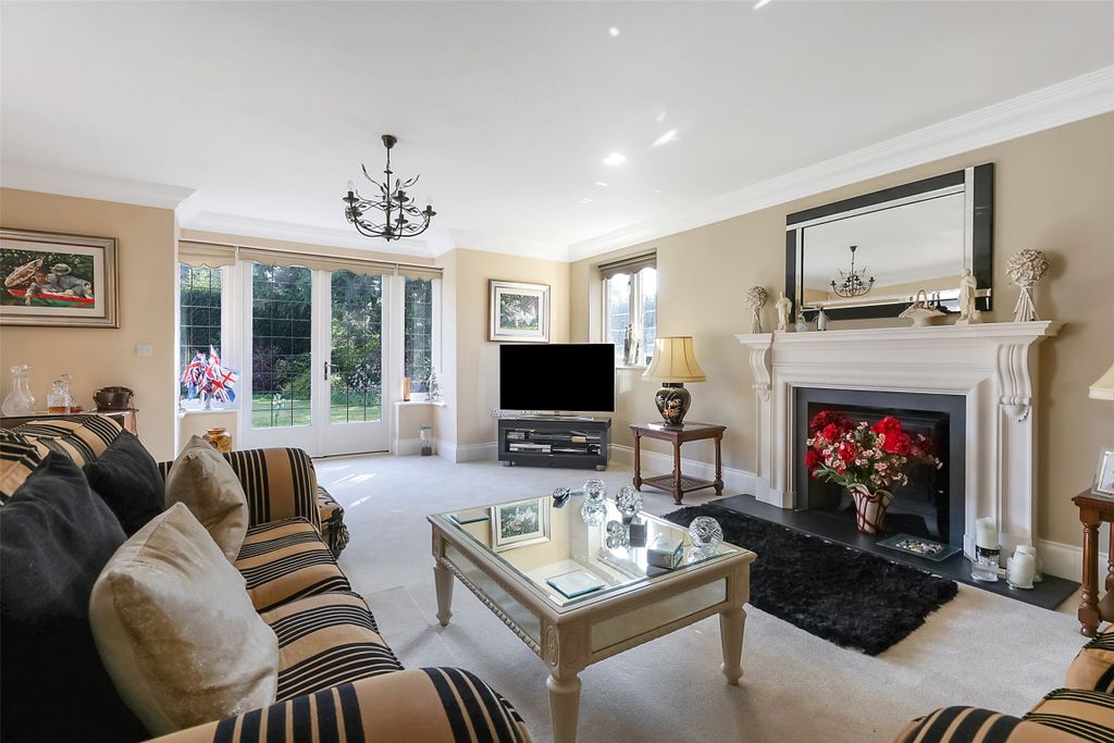 Additional image 9 of 5 bed detached house for saleRykens Lane, Betchworth, Surrey RH3