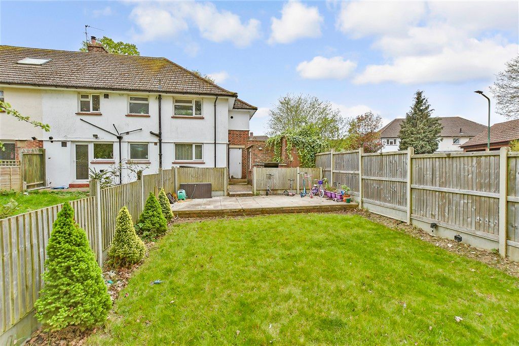 Additional image 8 of 2 bed maisonette for saleDuchess Of Kent Drive, Lords Wood, Chatham, Kent ME5