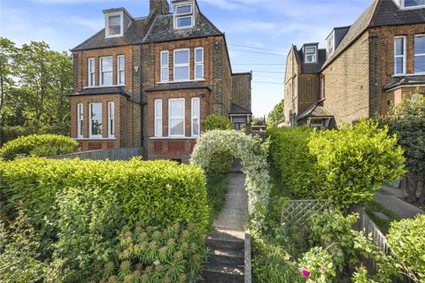 Duncombe Hill, London SE23