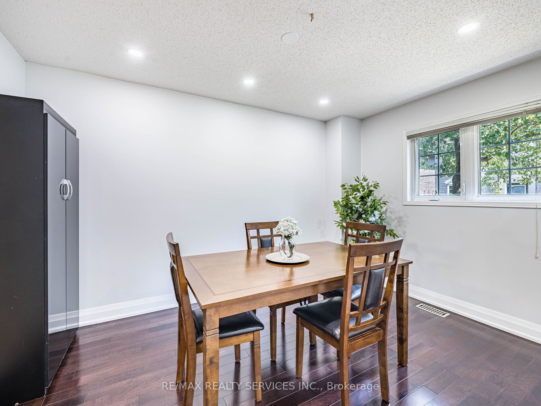 Additional image 6 of 136-1995 Royal Road, Pickering, ON, L1V 6V9