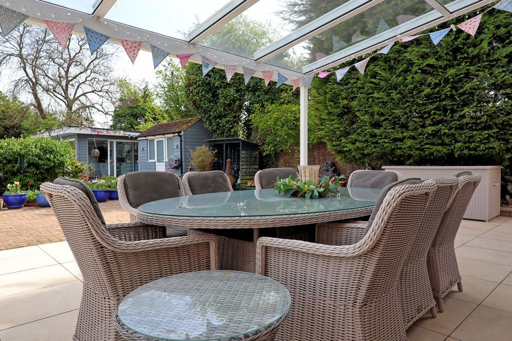 Additional image 45 of 7 bed detached house for saleErnest Road, Emerson Park RM11