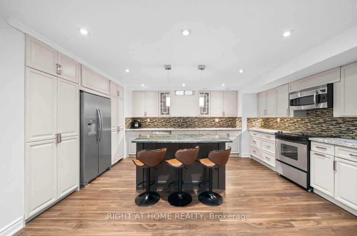 Additional image 2 of Lower-9 Alyssum Court, Richmond Hill, ON, L4E 4M7