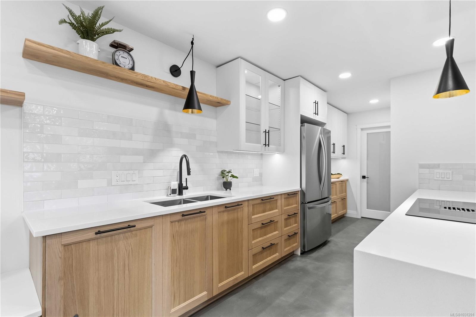 Additional image 5 of 1012 Marwood Avenue, Langford, BC, V9C 3C4