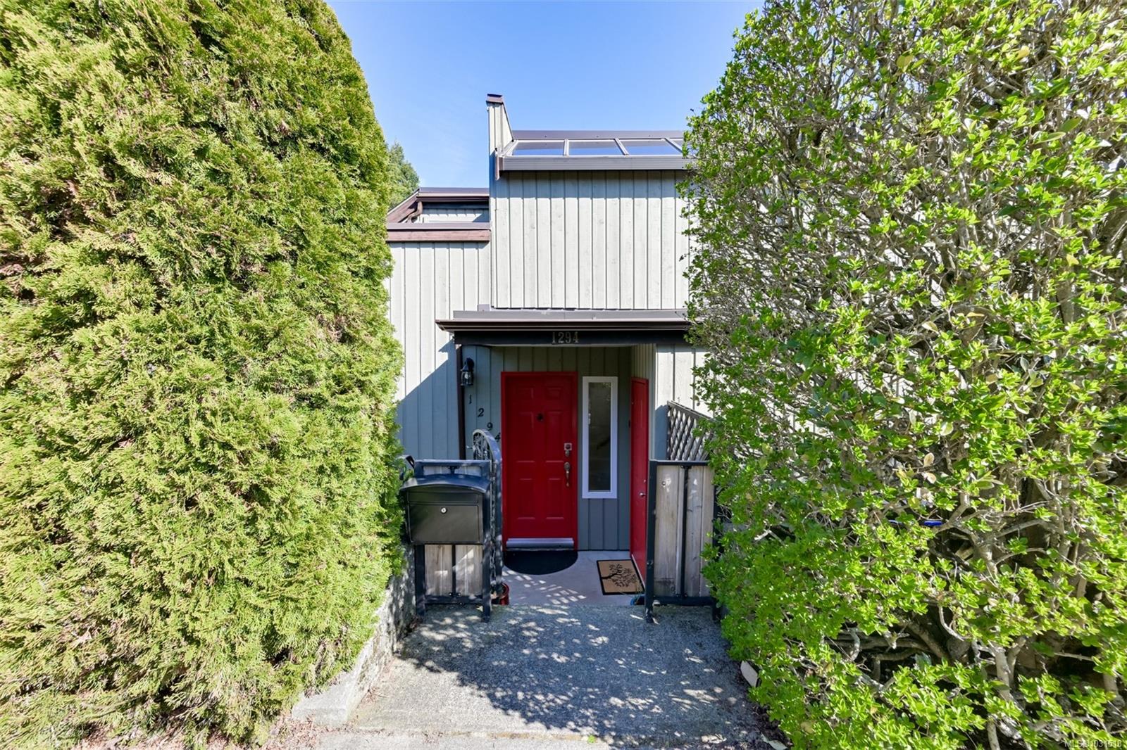 Additional image 5 of 1294 Denman Street, Victoria, BC, V8T 1L8