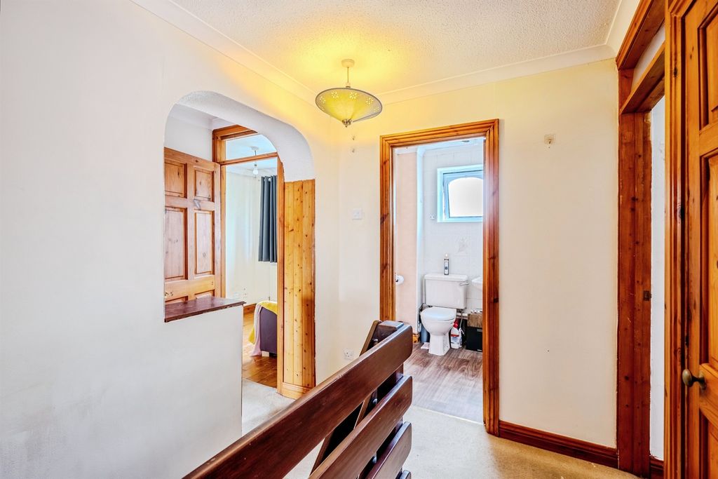 Additional image 27 of 6 bed detached house for salePlover Crescent, Caldicot NP26
