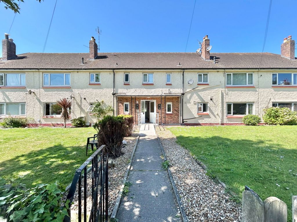 2 bed flat for saleGorlan, Conwy LL32