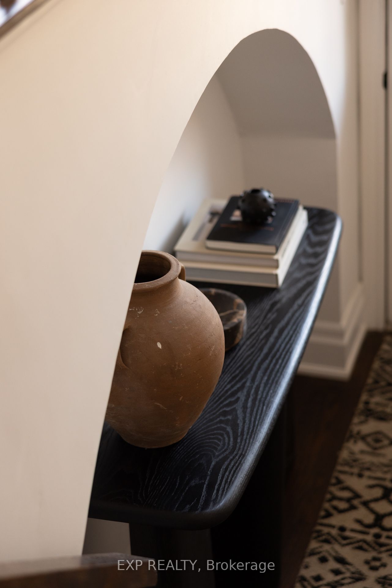 Additional image 3 of 31 Brownstone Lane, Toronto, ON, M8X 2Z6