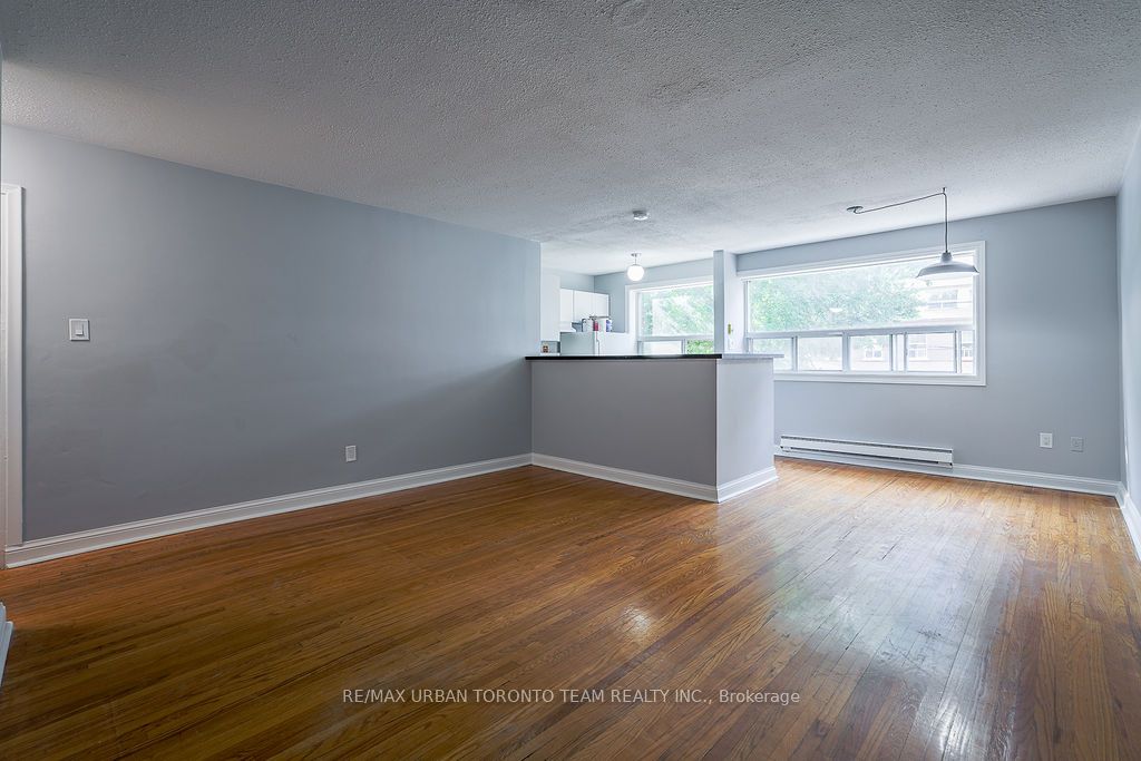 1-1346 Queen Street E, Toronto, ON, M4L 1C5