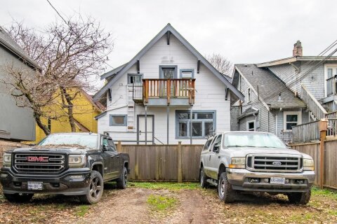 Additional image 8 of 3315 6th Avenue W, Vancouver, BC, V6R 1T2