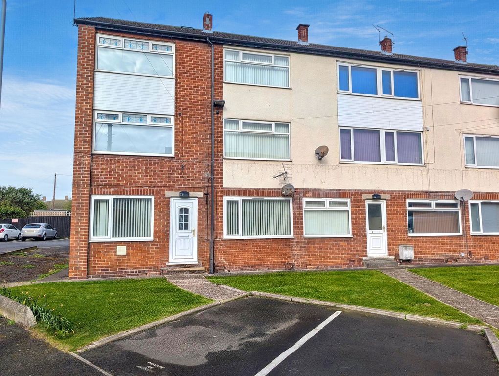 2 bed flat for saleCarmel Gardens, Stockton-On-Tees TS20