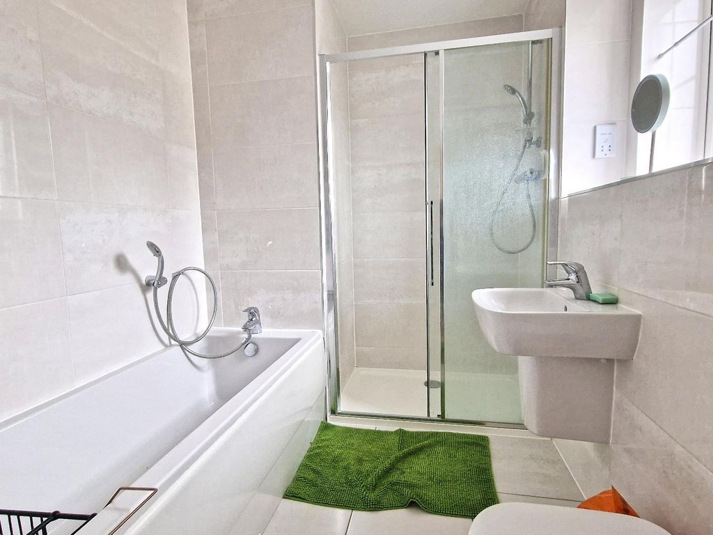 Additional image 12 of 5 bed detached house for saleWhitelands Way, Bicester OX26