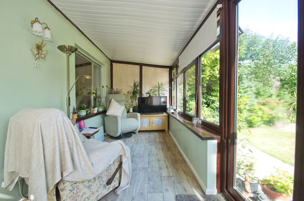 Additional image 8 of 3 bed semi-detached bungalow for saleLon Cae Porth, Cardiff CF14