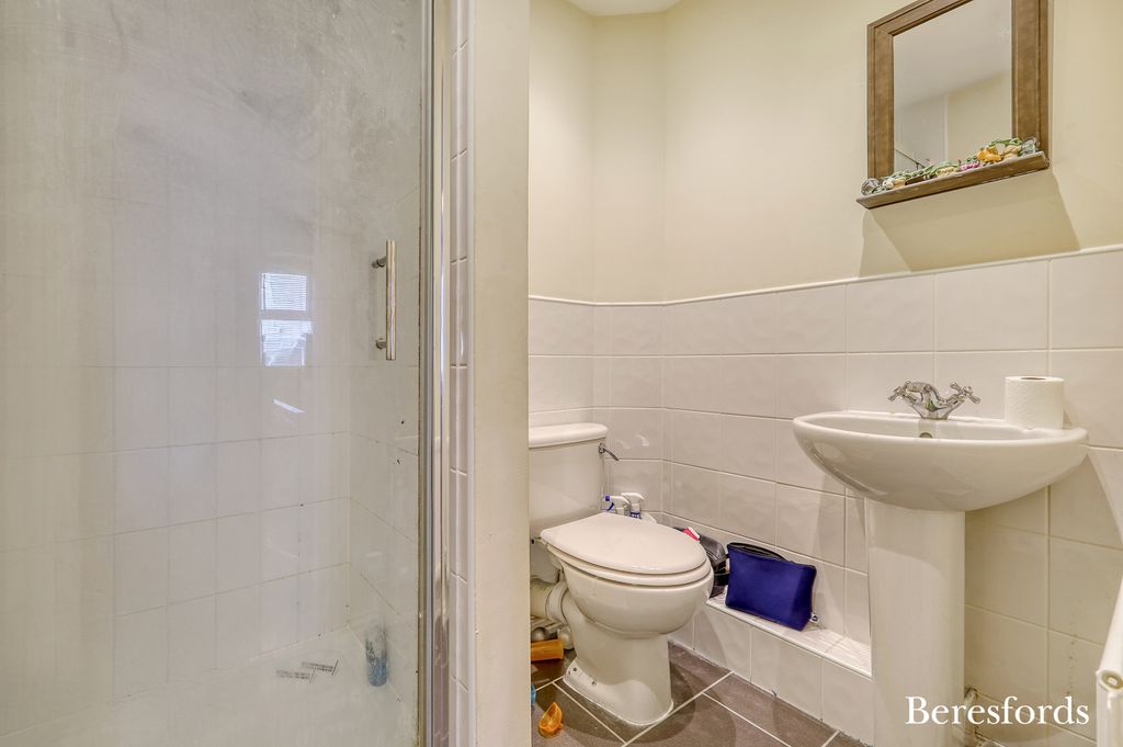 Additional image 6 of 2 bed flat for saleBurns Close, Billericay CM11